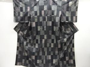 未使用品　仕立て上がり　吉澤与市作　絞り縞に花鳥模様手織り紬着物